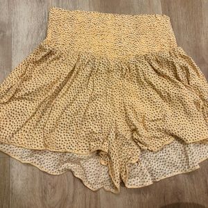 Women's Aerie Tan Polka Dot Shorts